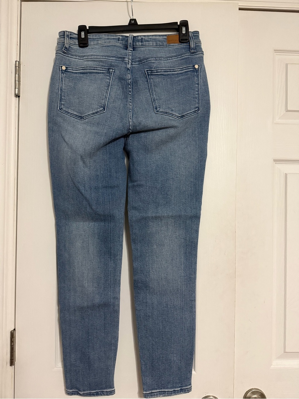 Judy blue relaxed, fit jeans women’s size 9
29  stretch medium wash high rise - Picture 10 of 12
